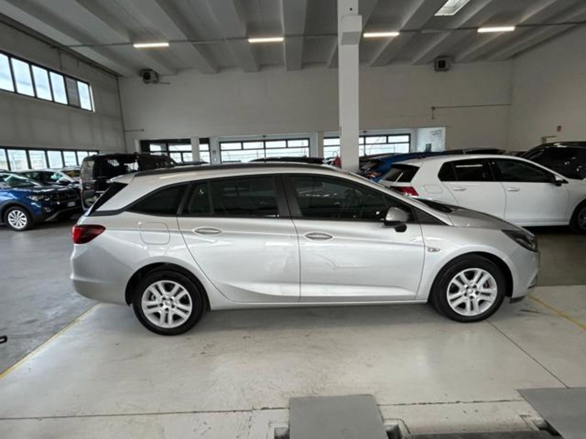 Opel Astra Station Wagon 1.6 CDTi 110CV Start&Stop Sports Elective (7)
