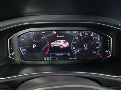 Volkswagen T-Roc 2.0 tdi R-Line 4motion 150cv dsg (14)