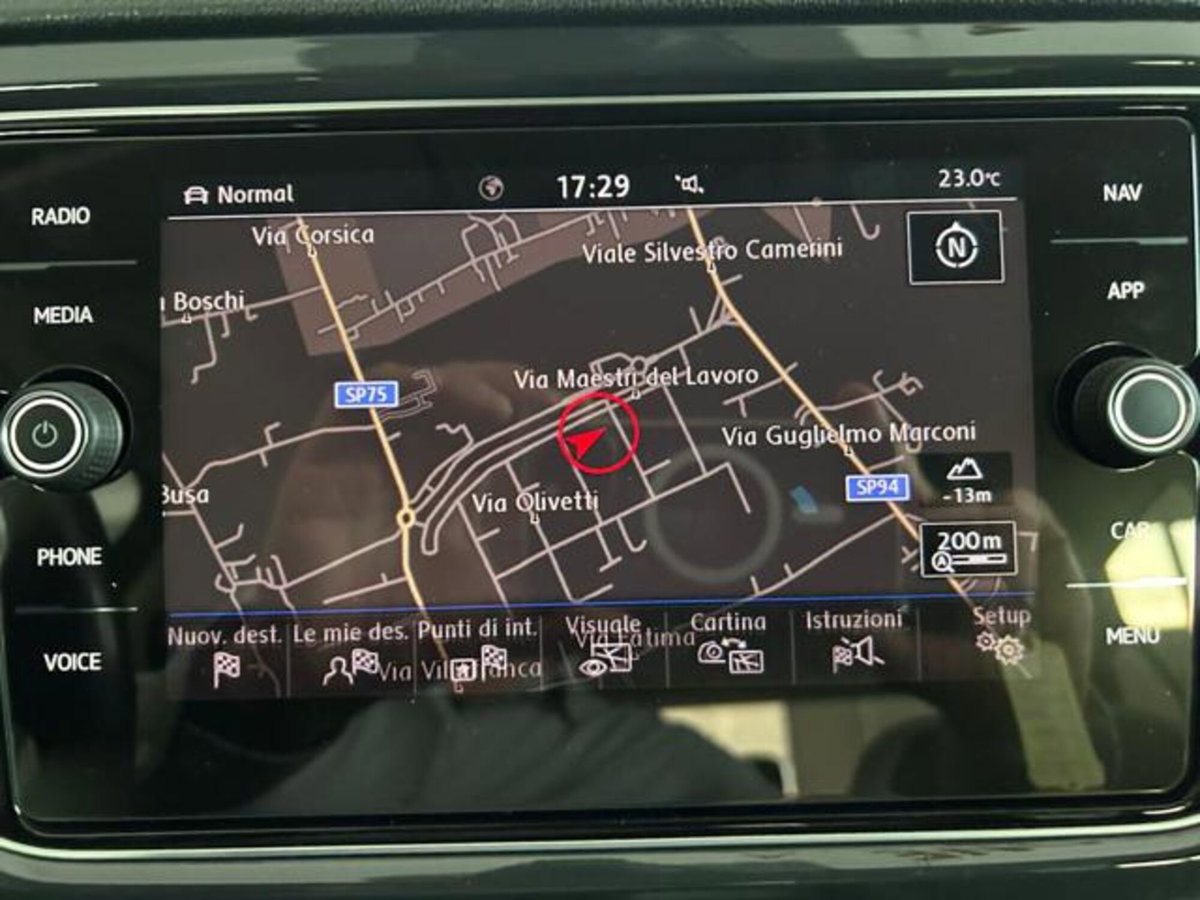 Volkswagen T-Roc 2.0 tdi R-Line 4motion 150cv dsg (15)