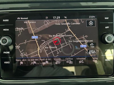 Volkswagen T-Roc 2.0 tdi R-Line 4motion 150cv dsg (15)