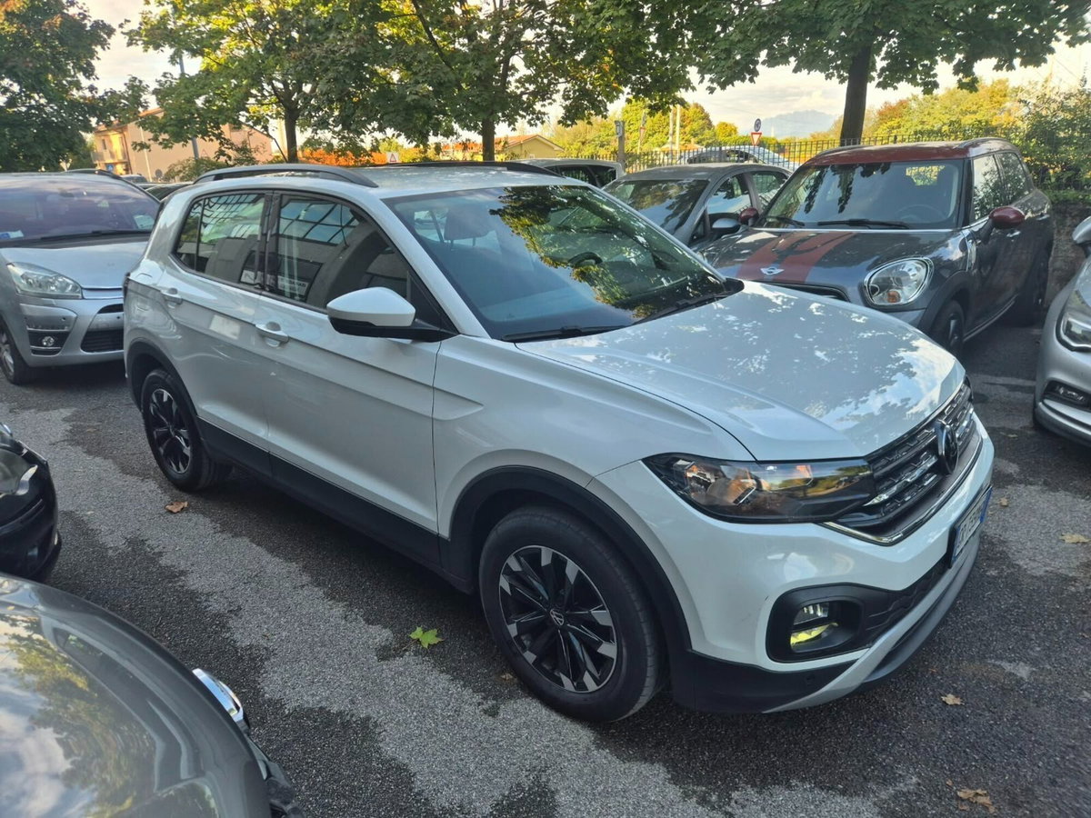 Volkswagen T-Cross 1.0 TSI Sport (2)
