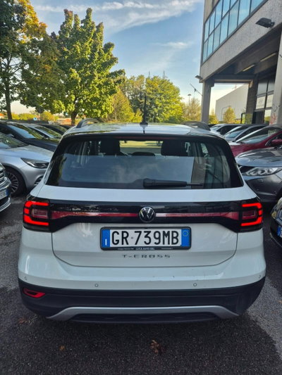 Volkswagen T-Cross 1.0 TSI Sport (6)