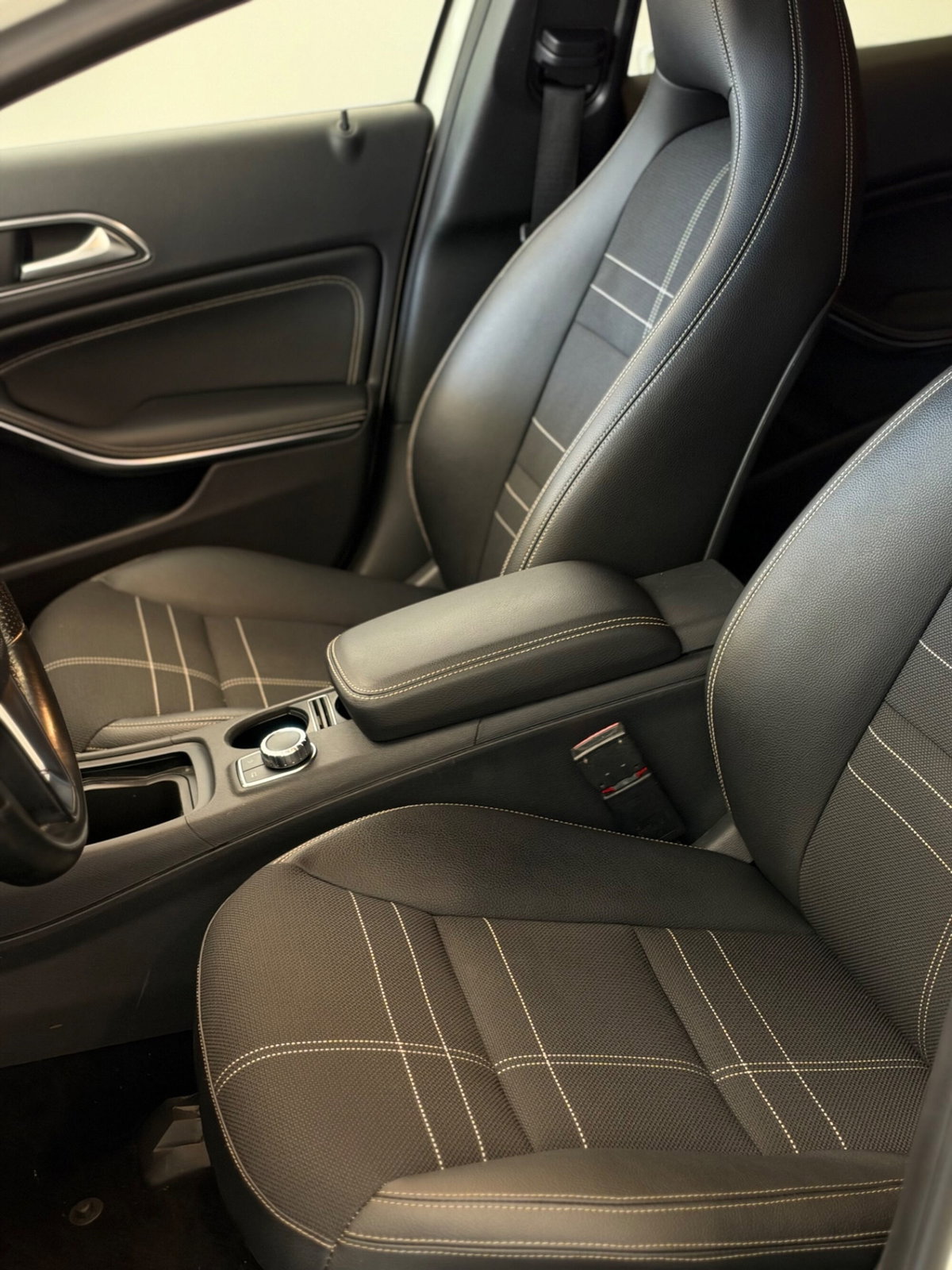 Mercedes-Benz GLA SUV 200 CDI Automatic Sport (8)