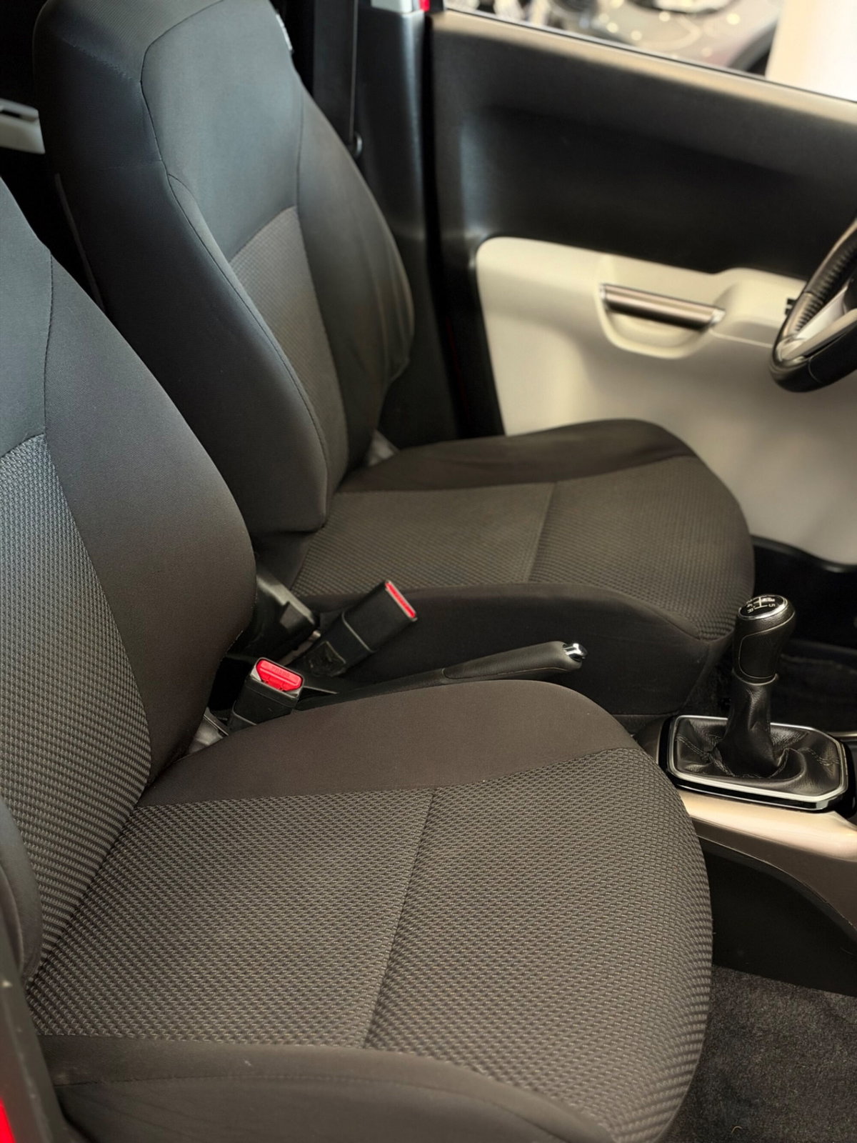 Suzuki Ignis 1.2 Hybrid 4WD All Grip Top (14)
