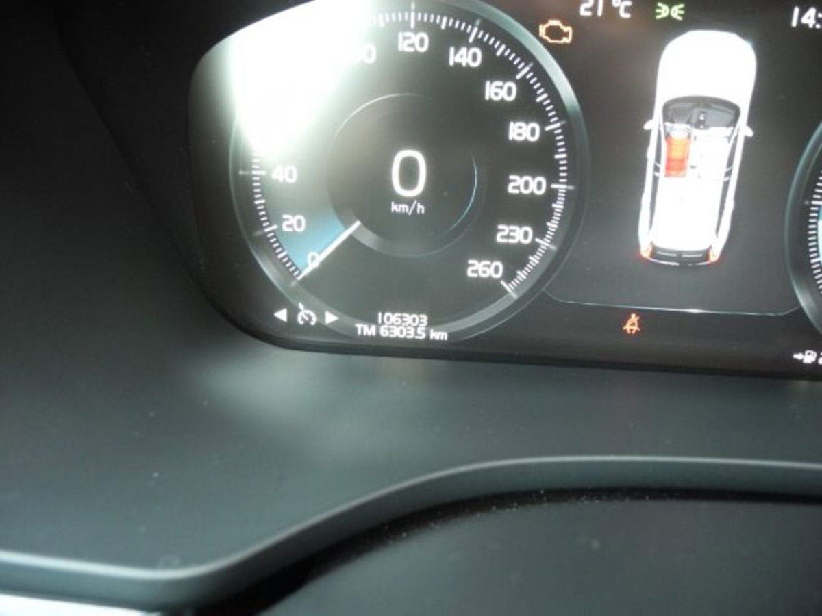Volvo XC60 B4 (d) AWD Geartronic Business Plus (16)