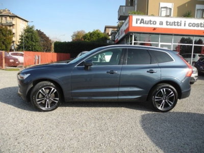 Volvo XC60 B4 (d) AWD Geartronic Business Plus (2)