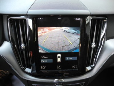 Volvo XC60 B4 (d) AWD Geartronic Business Plus (8)