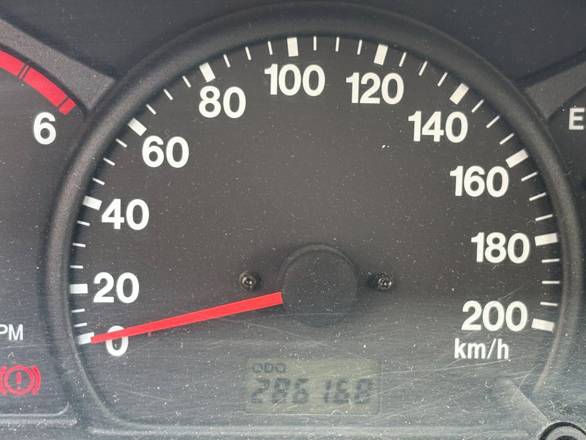 Suzuki Grand Vitara TDI S.W. (11)
