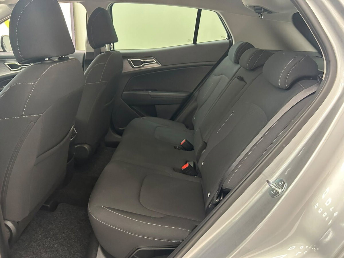 Kia Sportage 1.6 crdi mhev Style dct (10)