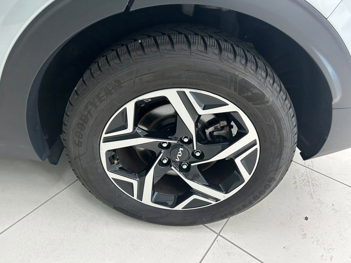 Kia Sportage 1.6 crdi mhev Style dct (6)