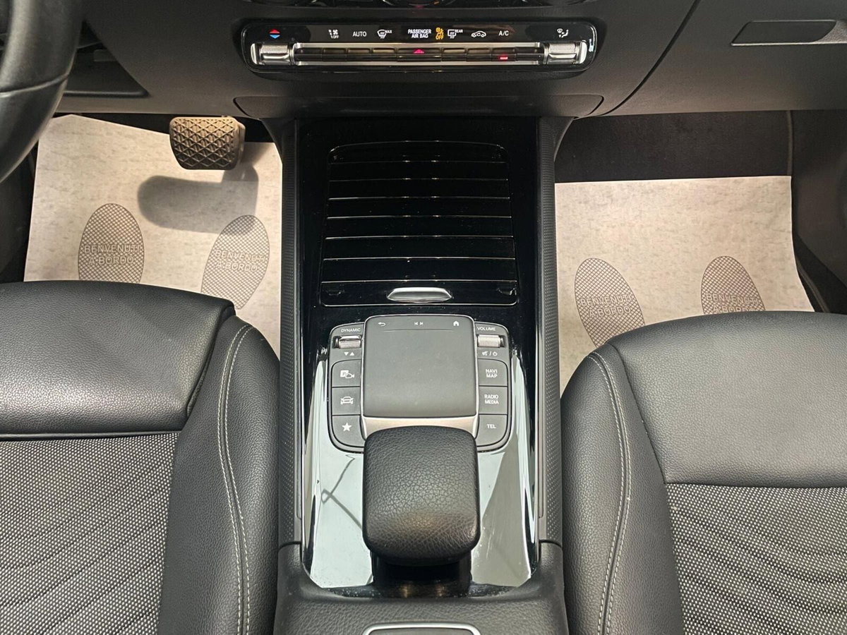 Mercedes-Benz GLA SUV 180 d Automatic Sport Plus (15)