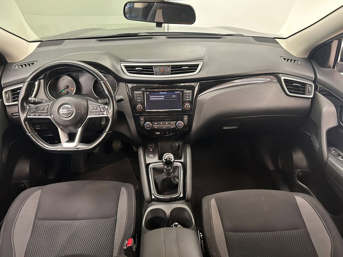 Nissan Qashqai 1.3 DIG-T 140 CV N-Connecta (9)