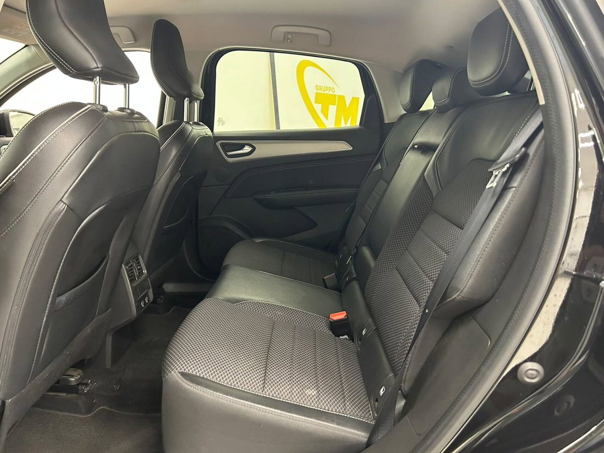 Renault Arkana Hybrid E-Tech 145 CV Engineered (11)
