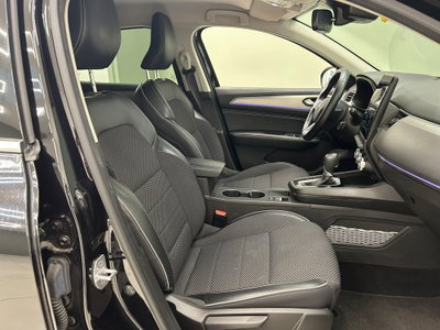Renault Arkana Hybrid E-Tech 145 CV Engineered (17)