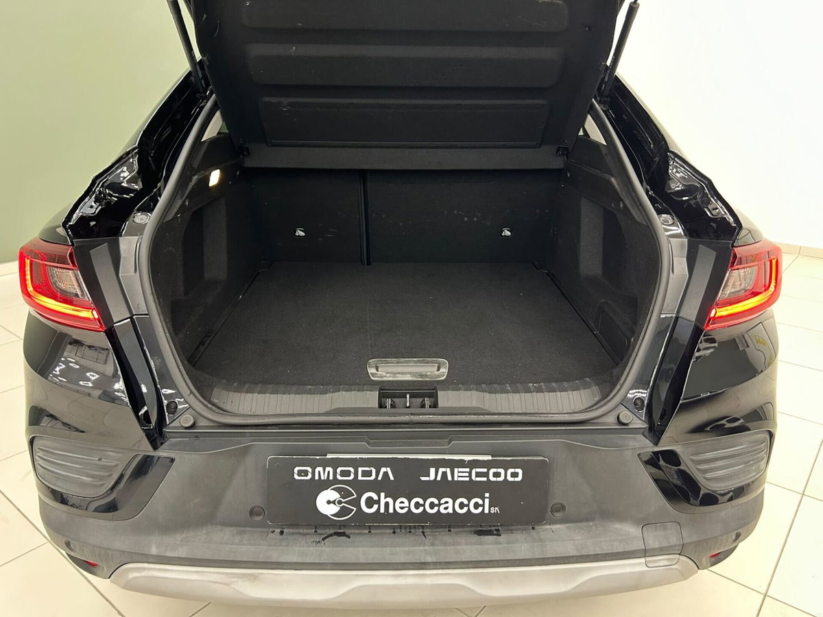 Renault Arkana Hybrid E-Tech 145 CV Engineered (8)