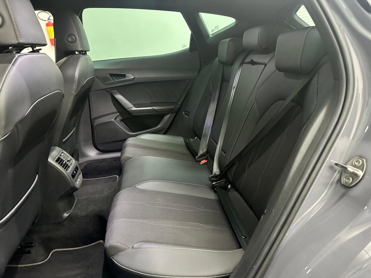 Cupra Formentor Formentor 1.4 e-Hybrid DSG (15)
