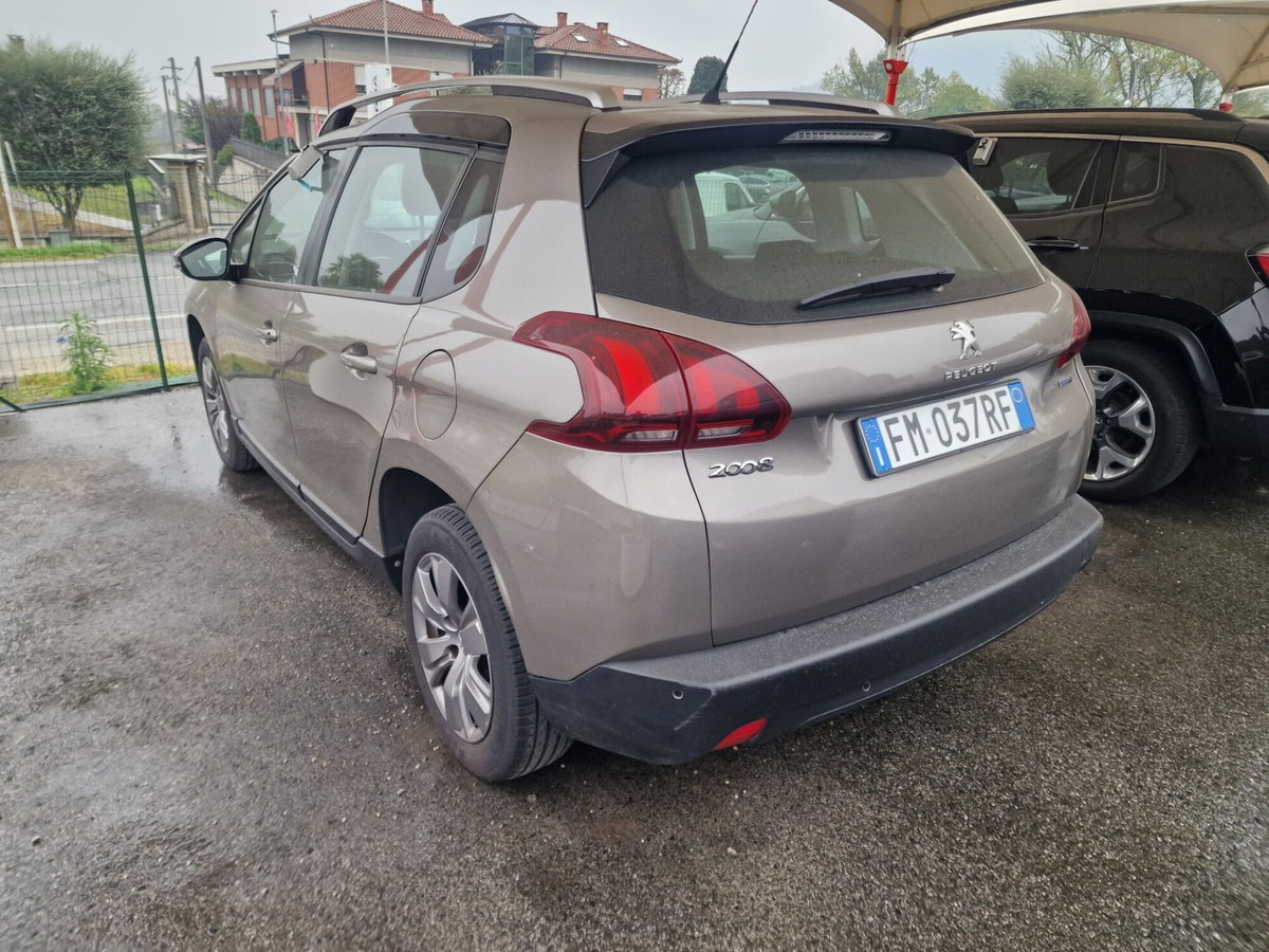 Peugeot 2008 Turbo 110 S&S Allure (3)