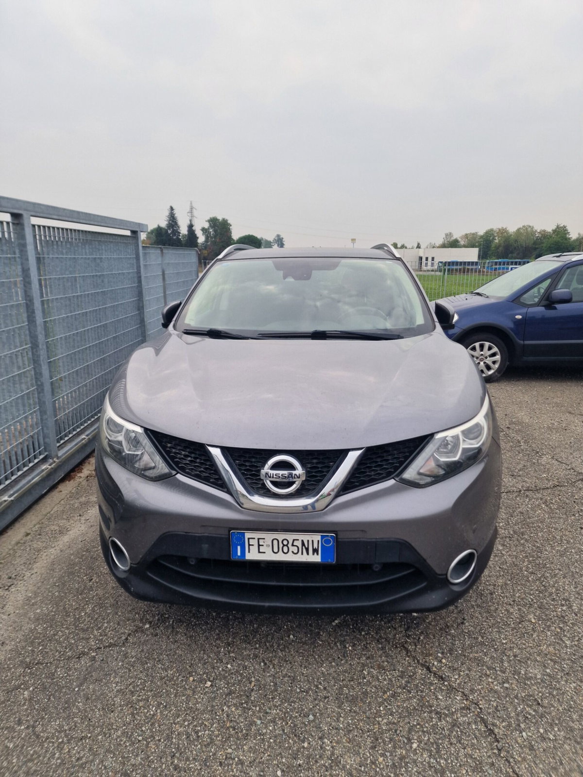 Nissan Qashqai 1.6 dCi 2WD Tekna (2)