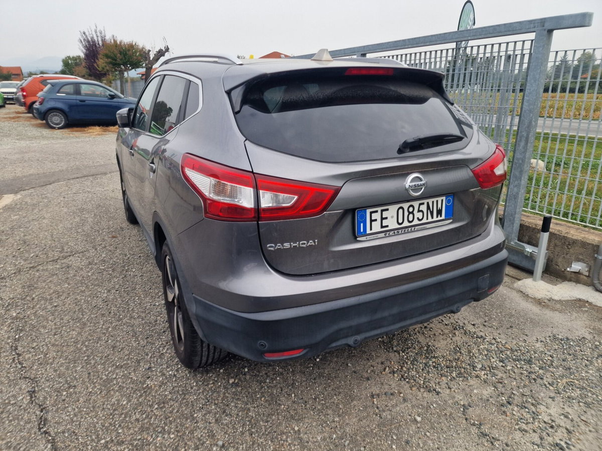 Nissan Qashqai 1.6 dCi 2WD Tekna (5)
