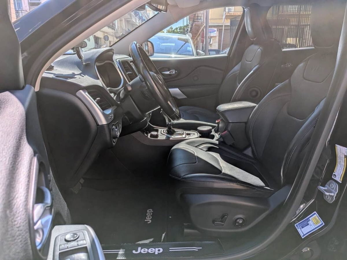 Jeep Cherokee 2.2 Mjt II 4WD Active Drive I Overland (16)