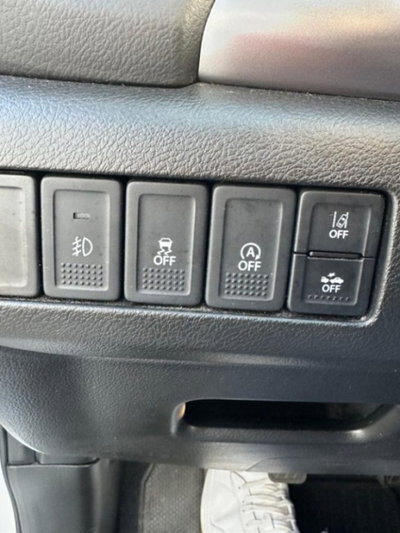 Suzuki Vitara 1.4 Hybrid Starview (11)
