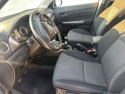 Suzuki Vitara 1.4 Hybrid Starview (16)