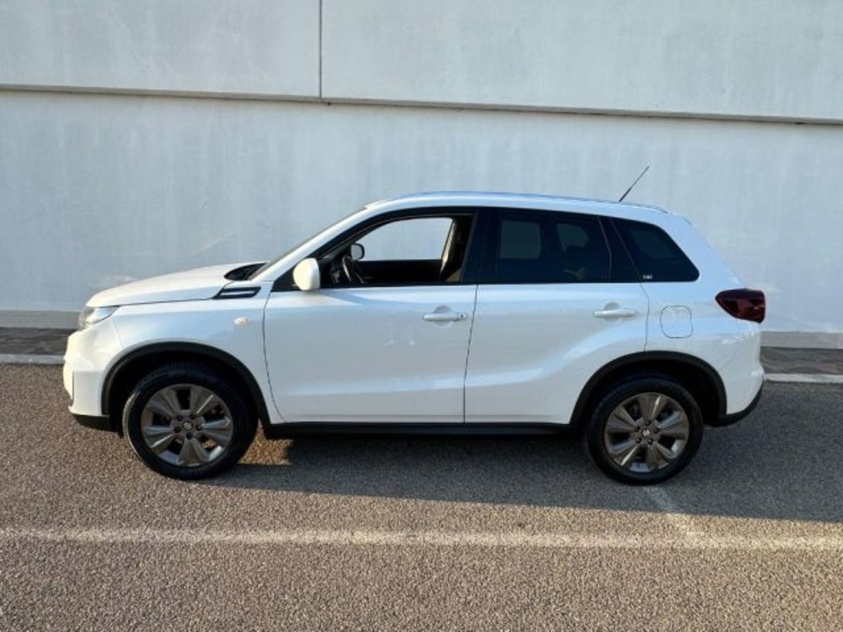 Suzuki Vitara 1.4 Hybrid Starview (5)