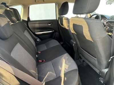 Suzuki Vitara 1.4 Hybrid Starview (7)