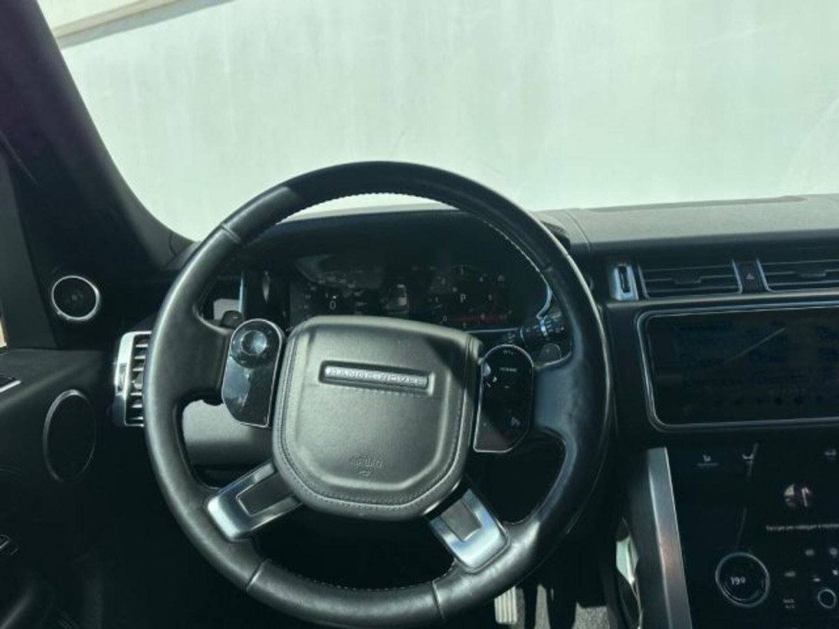 Land Rover Range Rover 3.0 SDV6 Autobiography (17)
