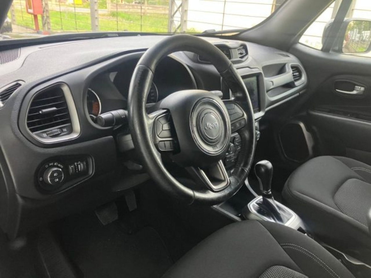 Jeep Renegade 2.0 Mjt 140CV 4WD Active Drive Low S (8)