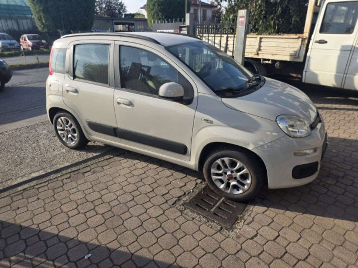 Fiat Panda 1.2 Lounge (2)