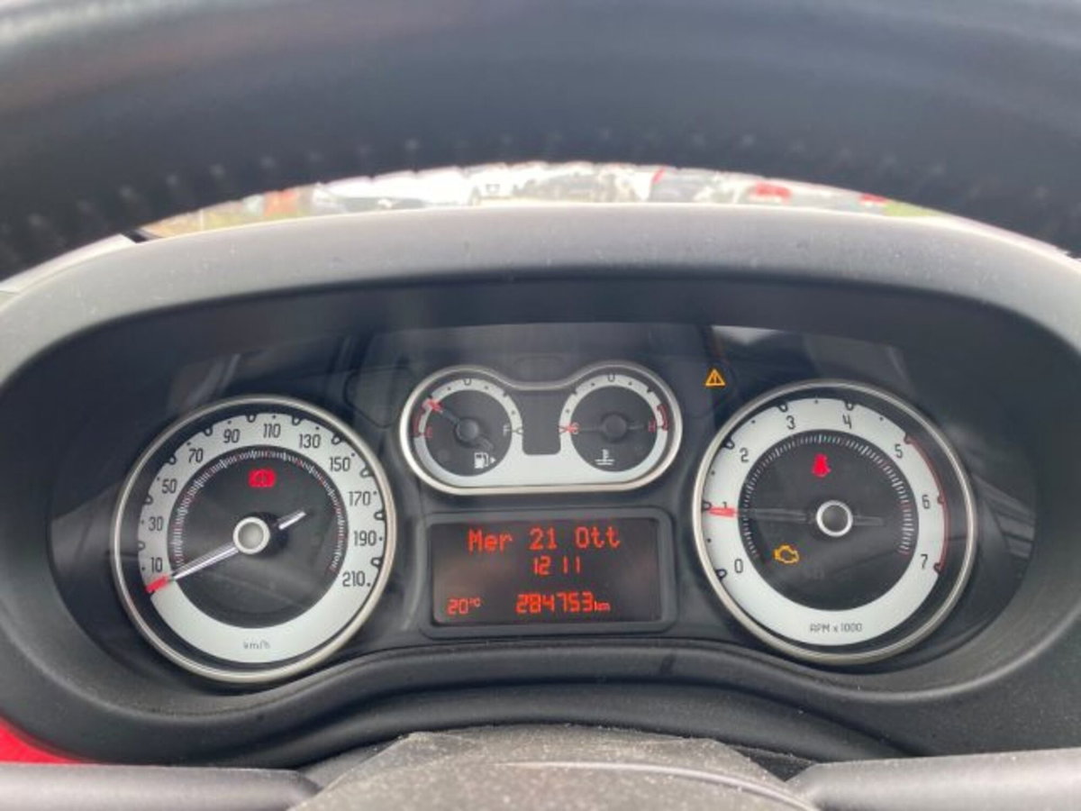 Fiat 500L 1.3 Multijet 85 CV Business (6)