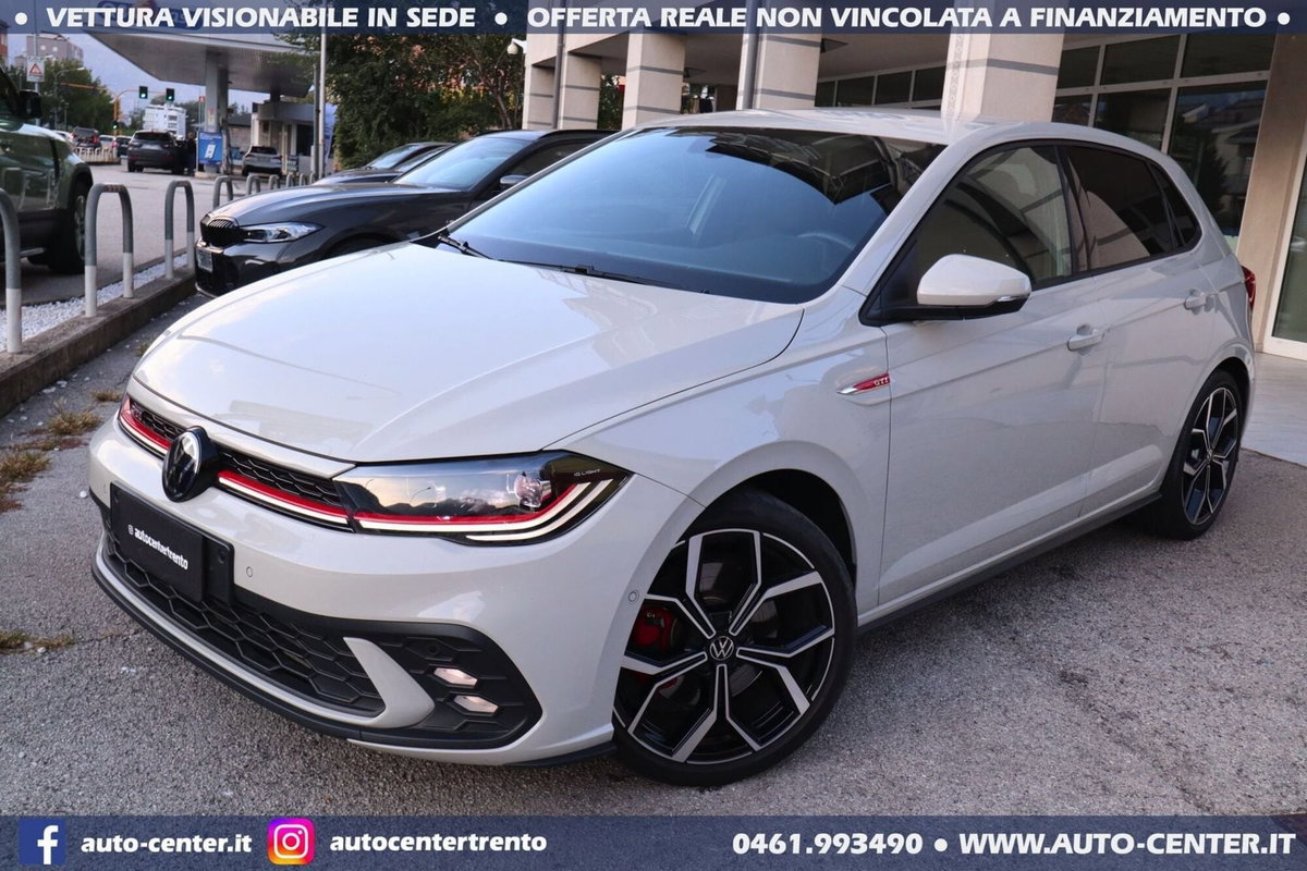 Volkswagen Polo 2.0 tsi GTI dsg (2)
