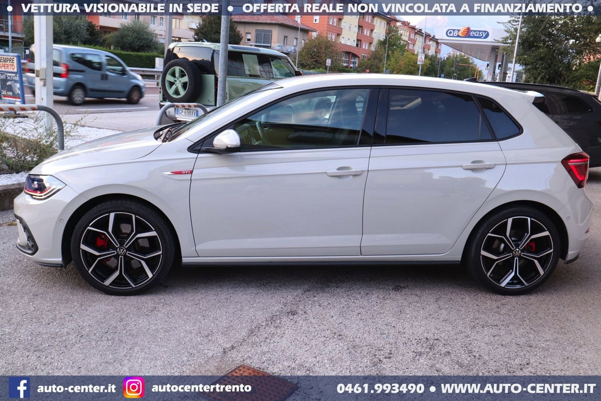 Volkswagen Polo 2.0 tsi GTI dsg (7)