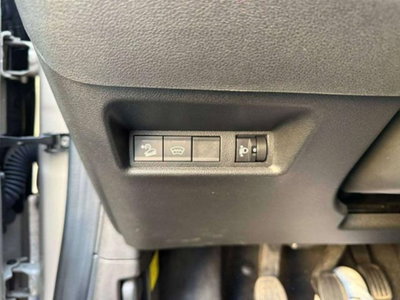 Jeep Avenger 1.2 turbo Summit fwd 100cv (20)