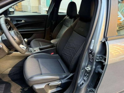 Jeep Avenger 1.2 turbo Summit fwd 100cv (8)