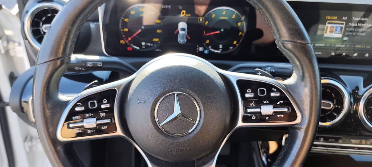 Mercedes-Benz Classe A 180 Executive (16)
