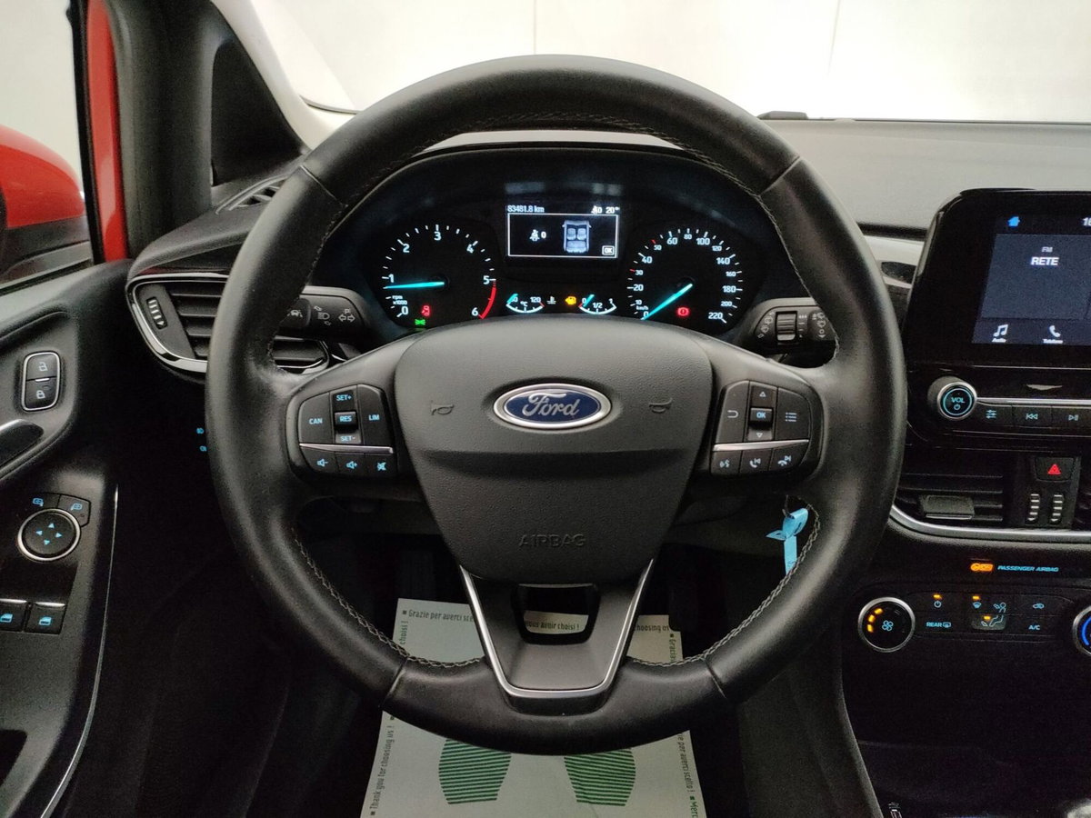 Ford Fiesta 1.5 TDCi 5 porte Titanium (15)