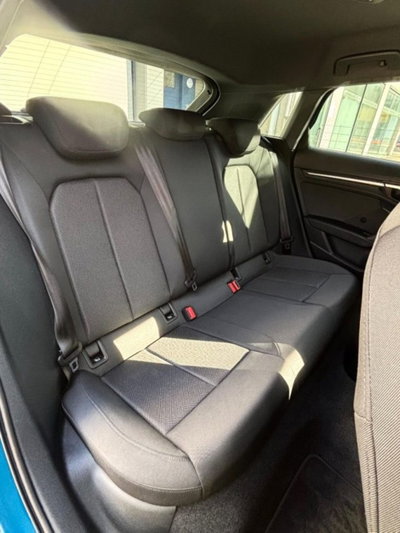 Audi A3 Sportback 30 TFSI S tronic Business Advanced (14)