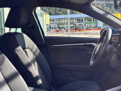 Audi A3 Sportback 30 TFSI S tronic Business Advanced (16)