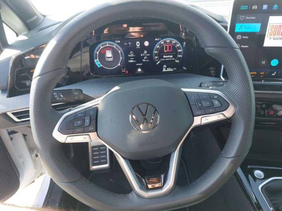 Volkswagen Golf Variant 1.5 eTSI 150 CV EVO ACT DSG R-Line (10)