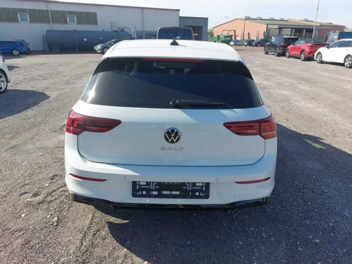 Volkswagen Golf Variant 1.5 eTSI 150 CV EVO ACT DSG R-Line (5)