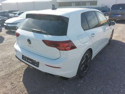 Volkswagen Golf Variant 1.5 eTSI 150 CV EVO ACT DSG R-Line (6)