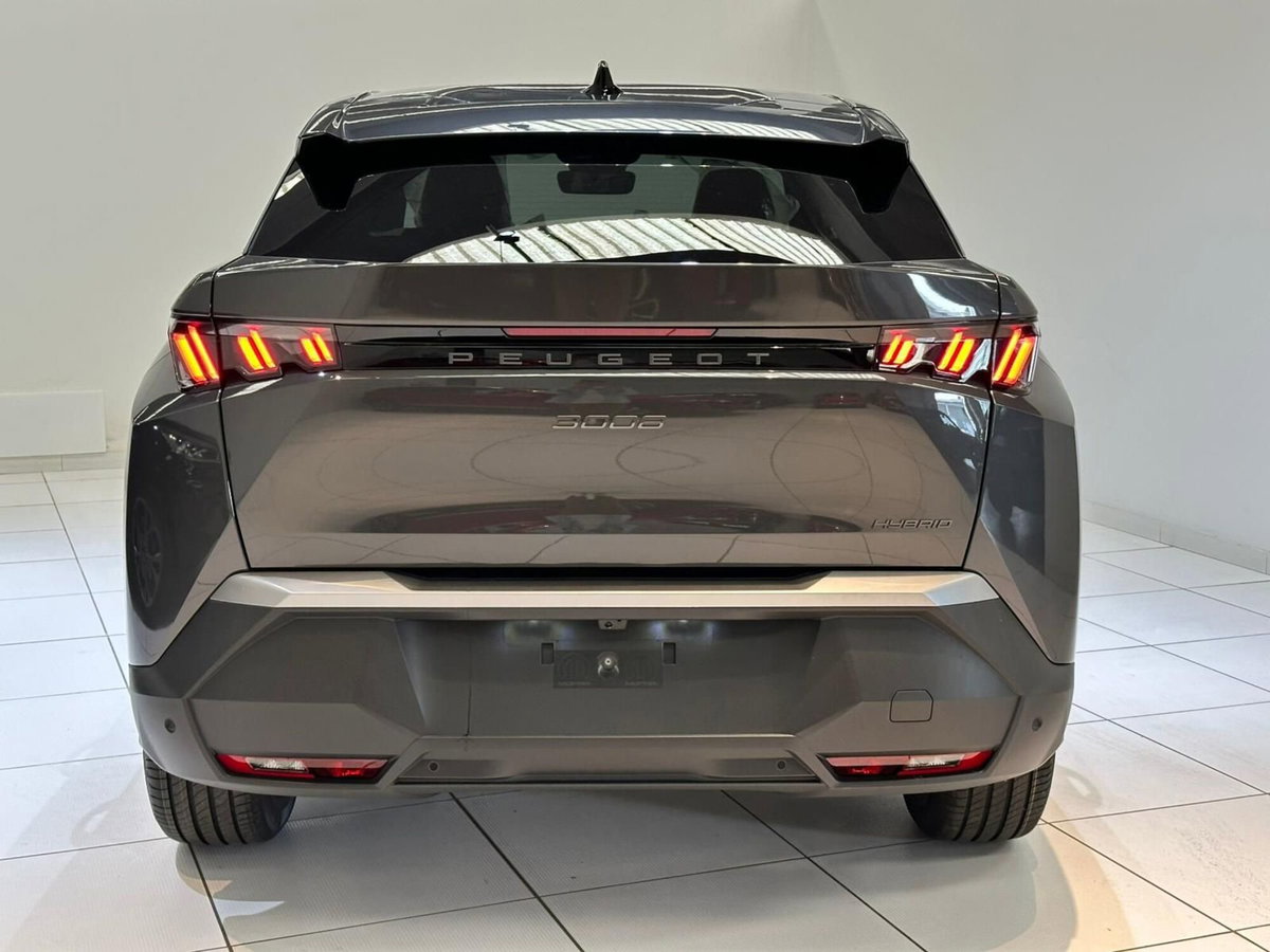 Peugeot 3008 1.2 hybrid Allure Business 145cv e-dcs6 (5)