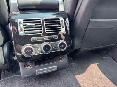Land Rover Range Rover 3.0 TDV6 Vogue (17)