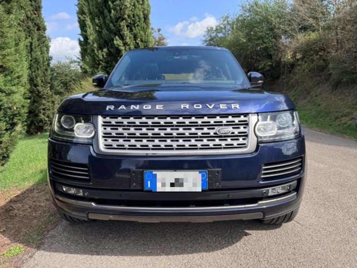 Land Rover Range Rover 3.0 TDV6 Vogue (2)