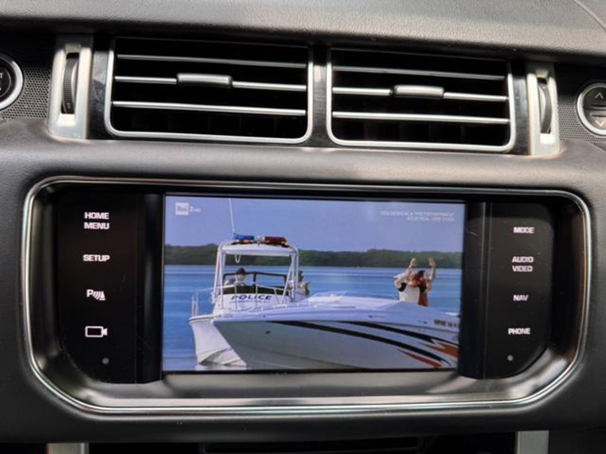 Land Rover Range Rover 3.0 TDV6 Vogue (7)