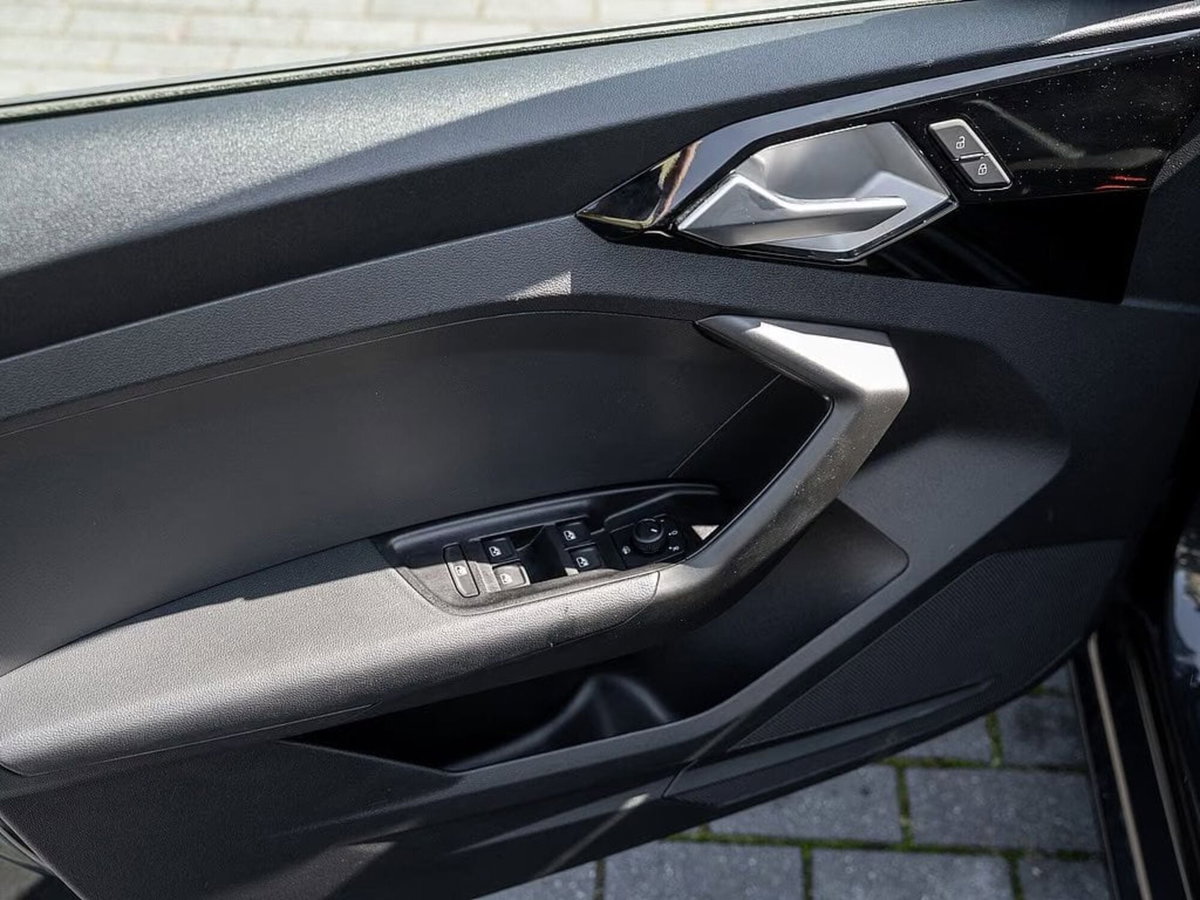 Audi A1 Sportback 25 TFSI Advanced (10)