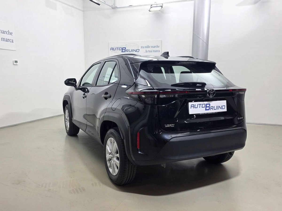 Toyota Yaris Cross 1.5h GR Sport Black Sky fwd 116cv e-cvt (5)