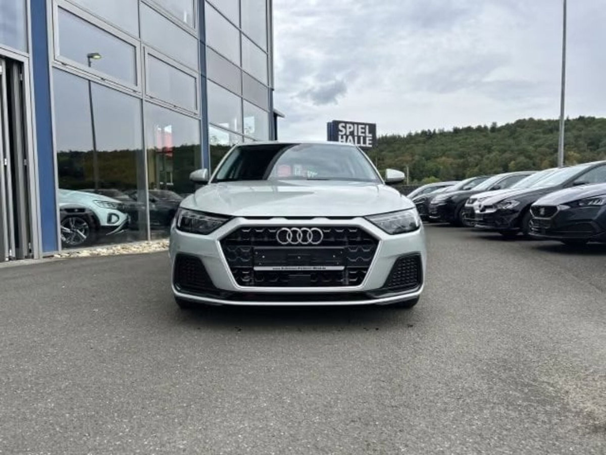 Audi A1 Sportback 30 TFSI S tronic Advanced (2)